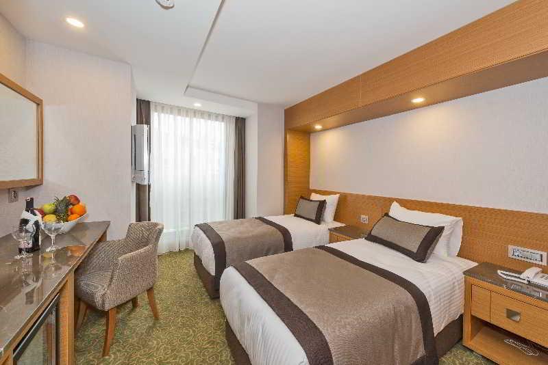 Bisetun Hotel Istanbul Bagian luar foto