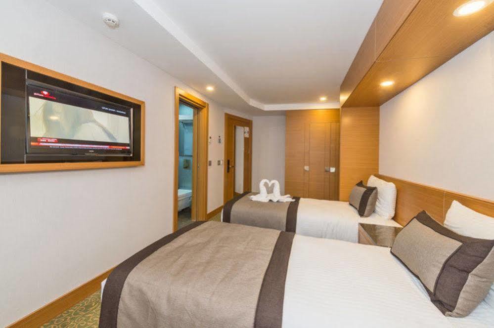 Bisetun Hotel Istanbul Bagian luar foto